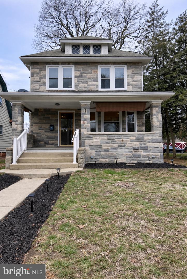 45 Institute Place Property Photo 2