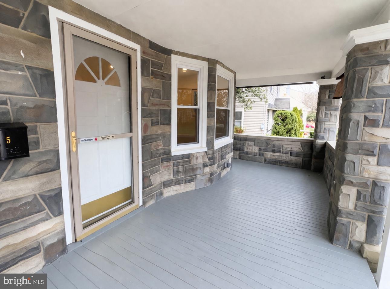 45 Institute Place Property Photo 4