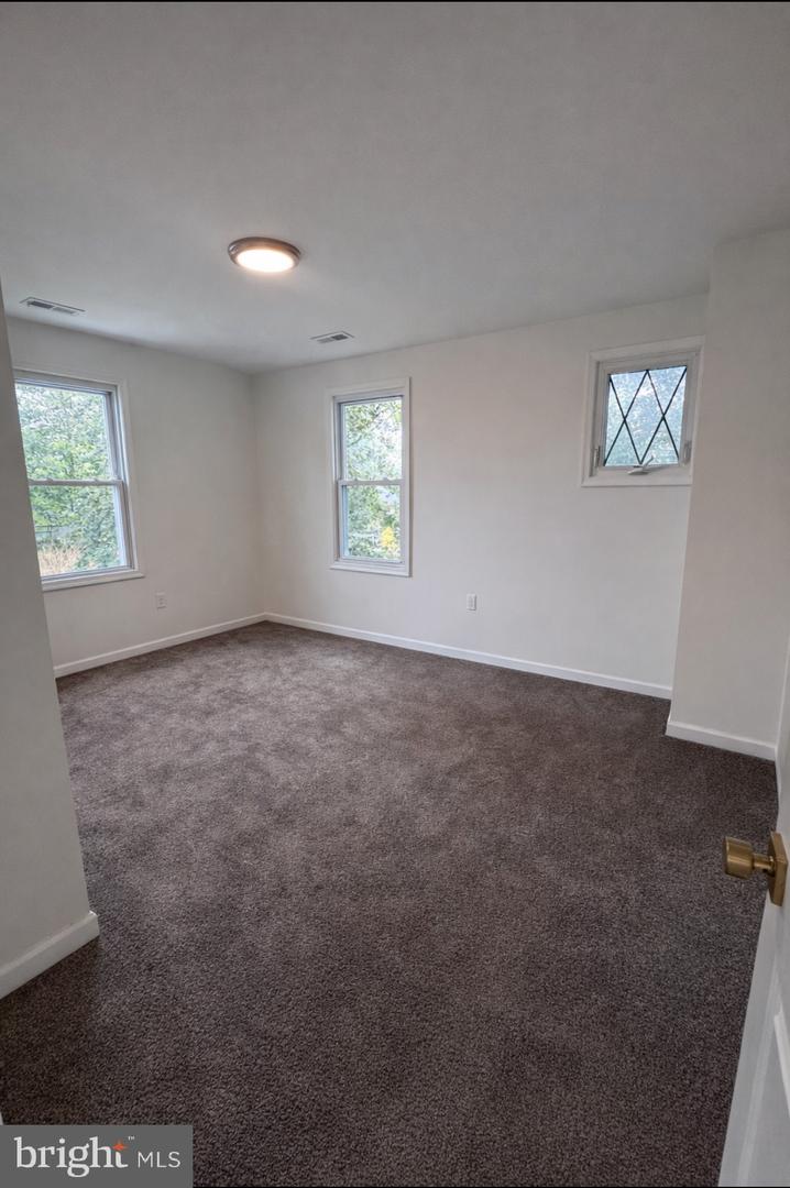 45 Institute Place Property Photo 15