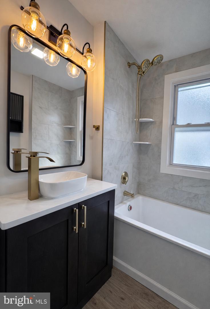 45 Institute Place Property Photo 25