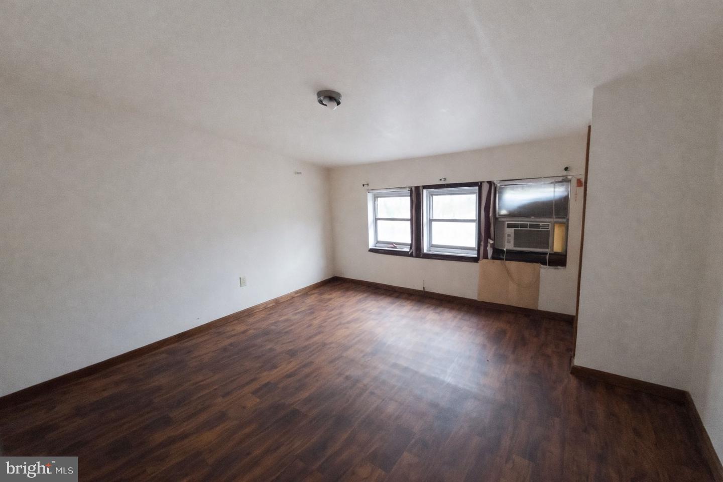 1201 Fairton Rd Property Photo 13
