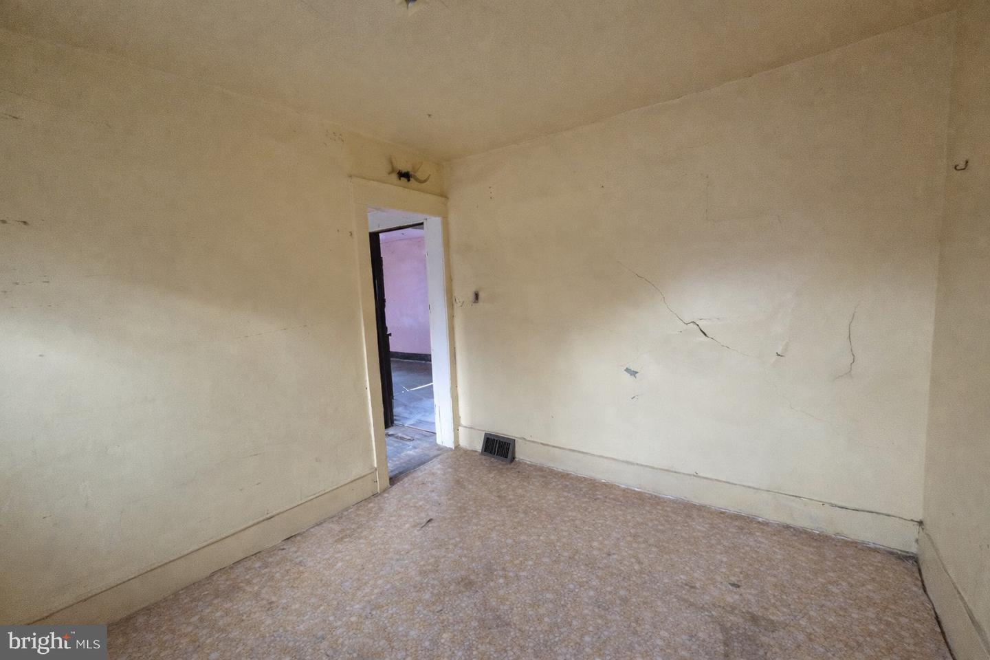 1201 Fairton Rd Property Photo 22