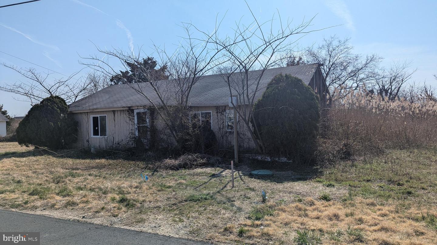 53 Creek Ave Property Photo 4