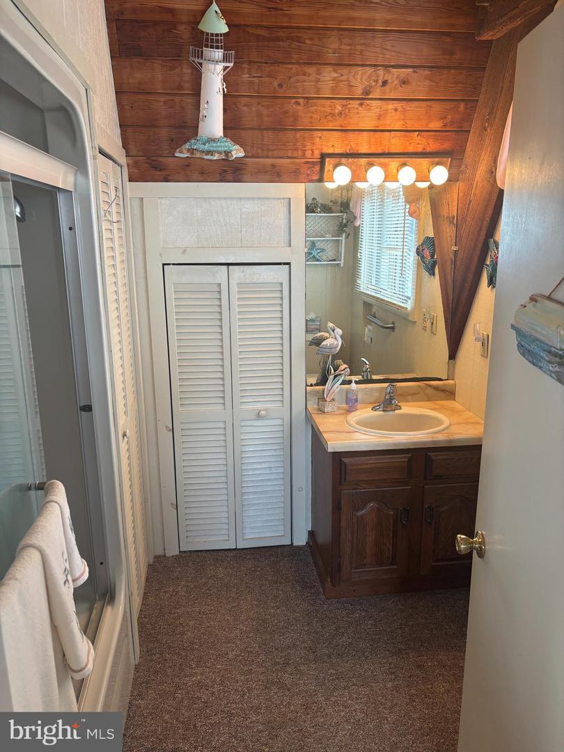 184 Cove Rd Property Photo 33