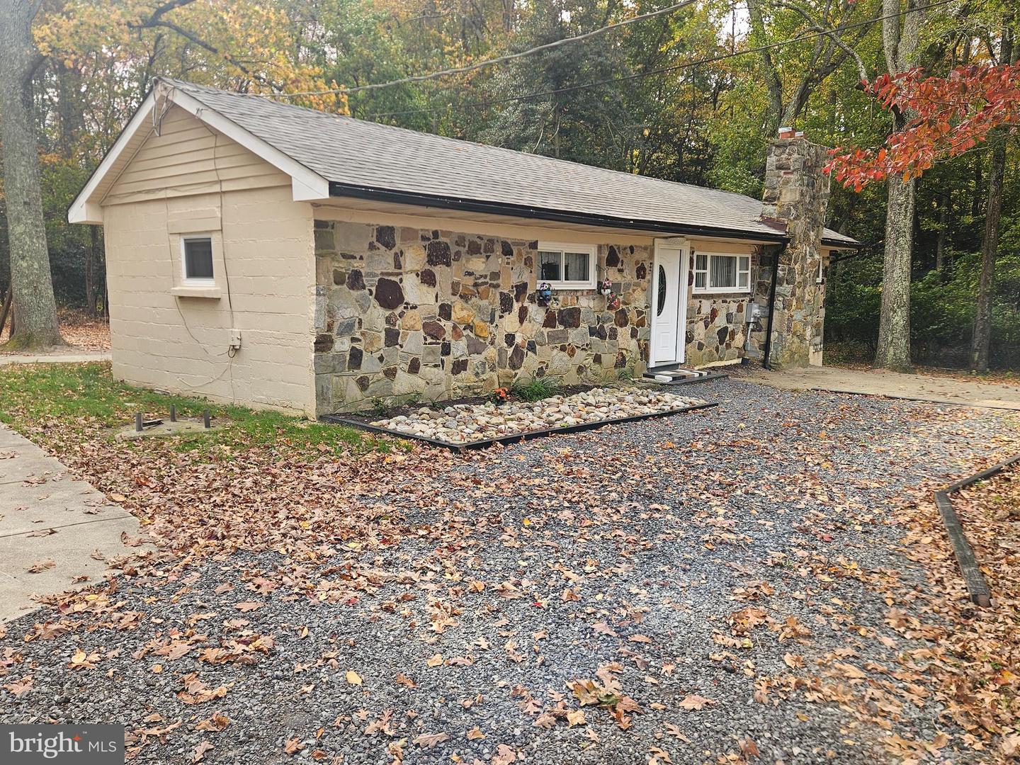 186 Schafer Ave Property Photo 3