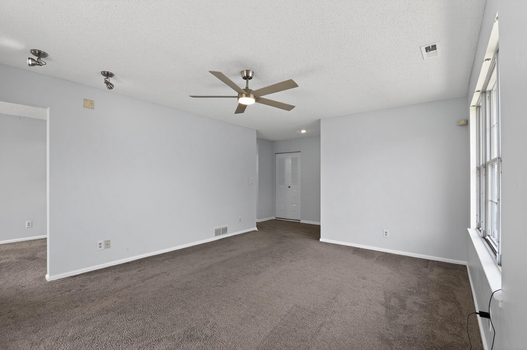 2000 Miller Ave #7 Property Photo 13
