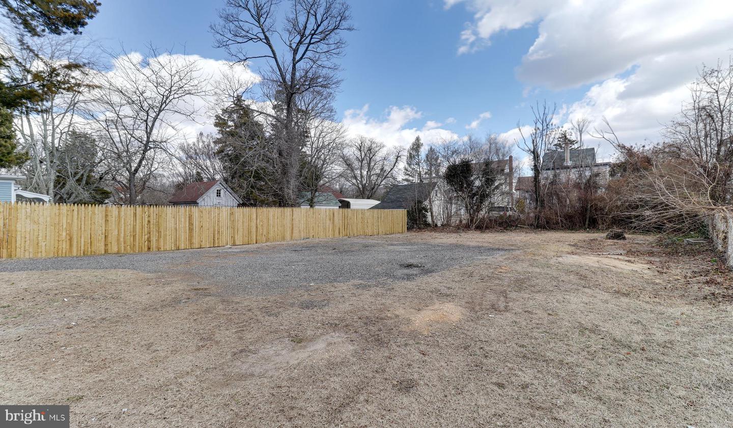 1908 North Ave Property Photo 2