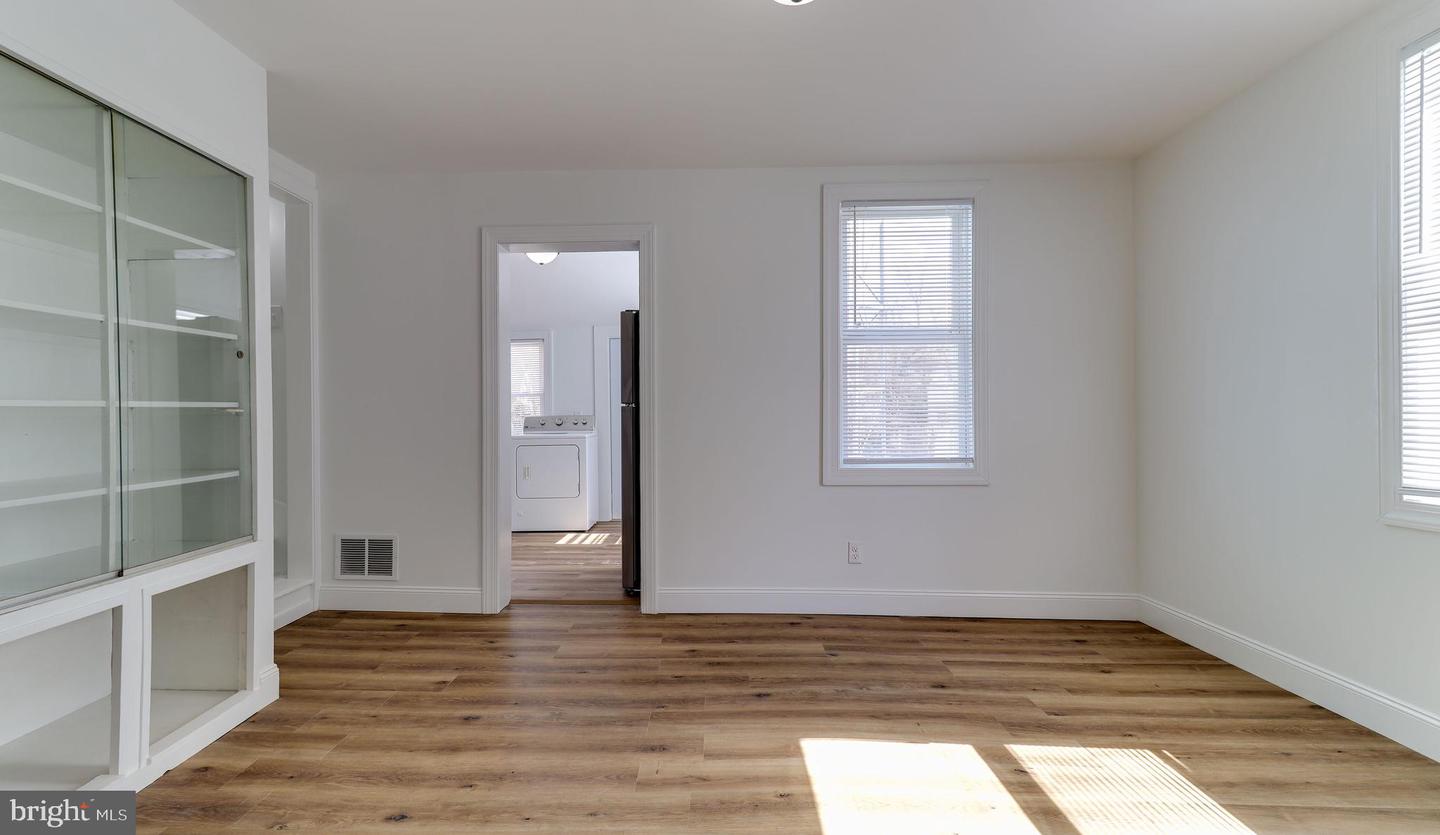 1908 North Ave Property Photo 7
