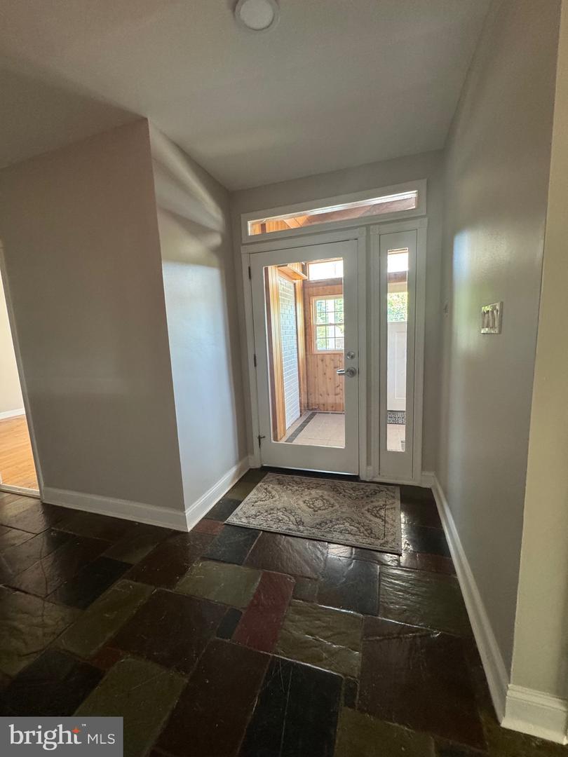 44 S State St Property Photo 28