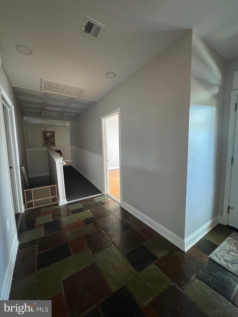 44 S State St Property Photo 29