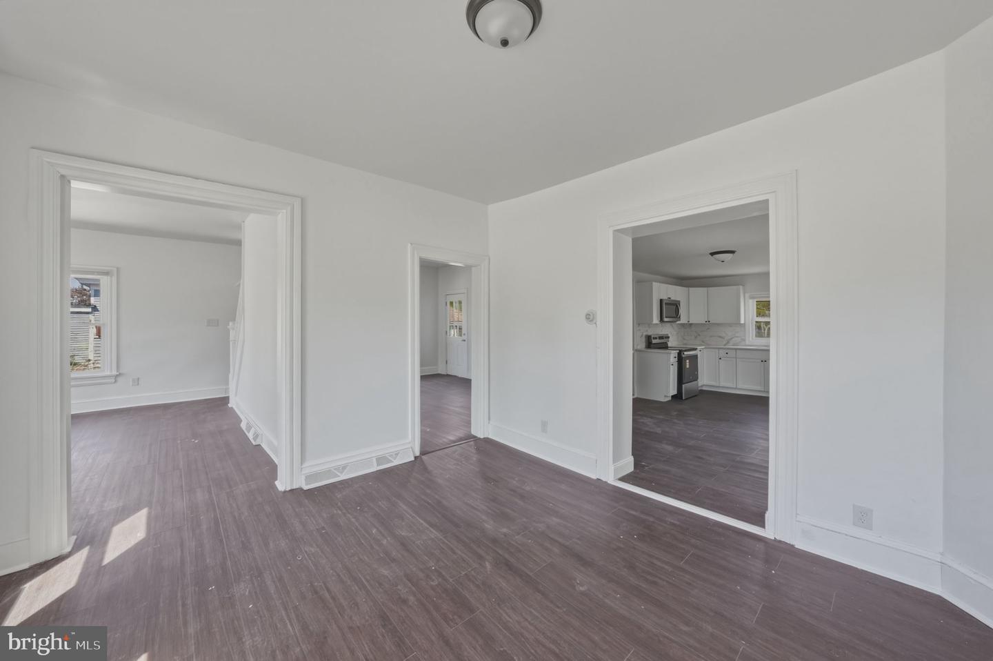1752 Main St Property Photo 13