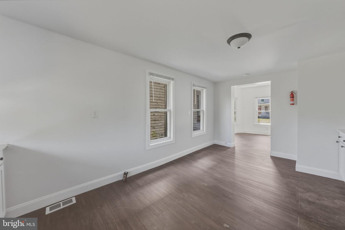 1752 Main St Property Photo 21