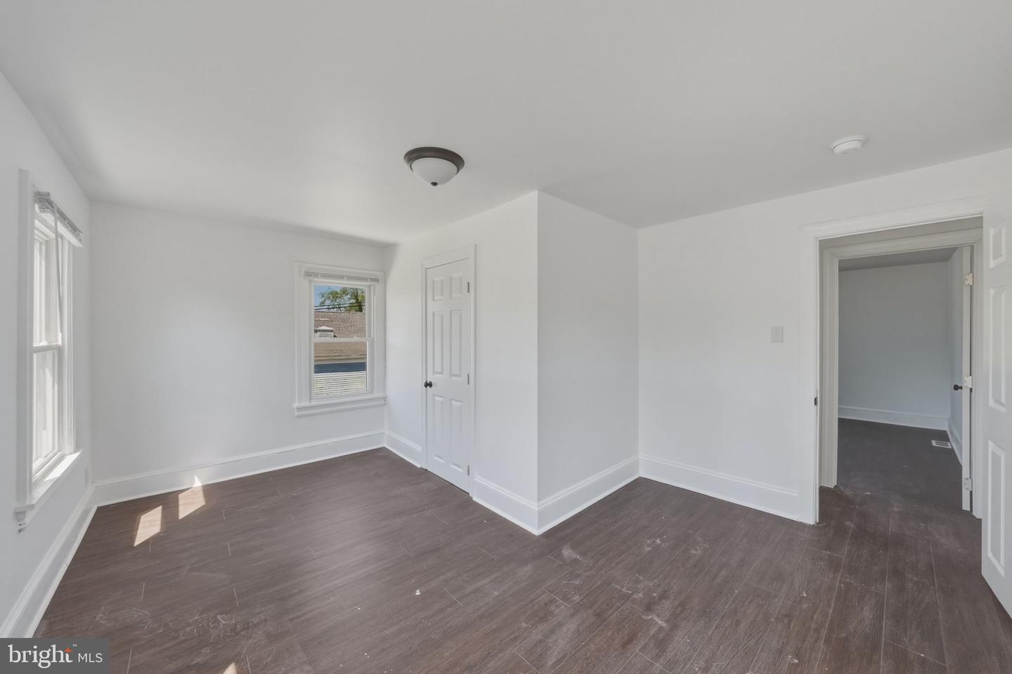 1752 Main St Property Photo 28