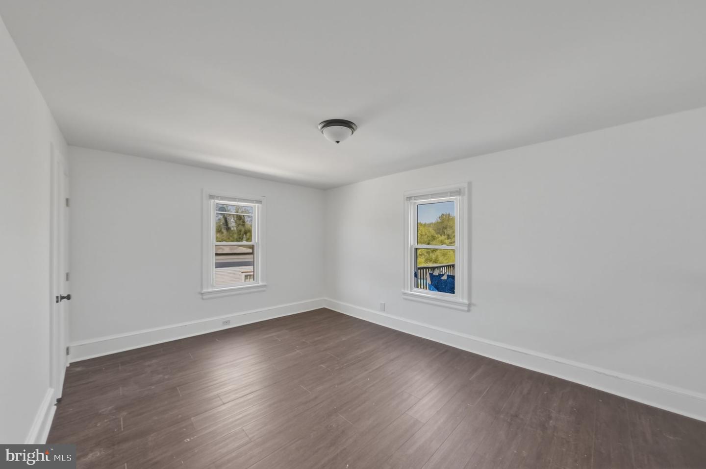 1752 Main St Property Photo 35
