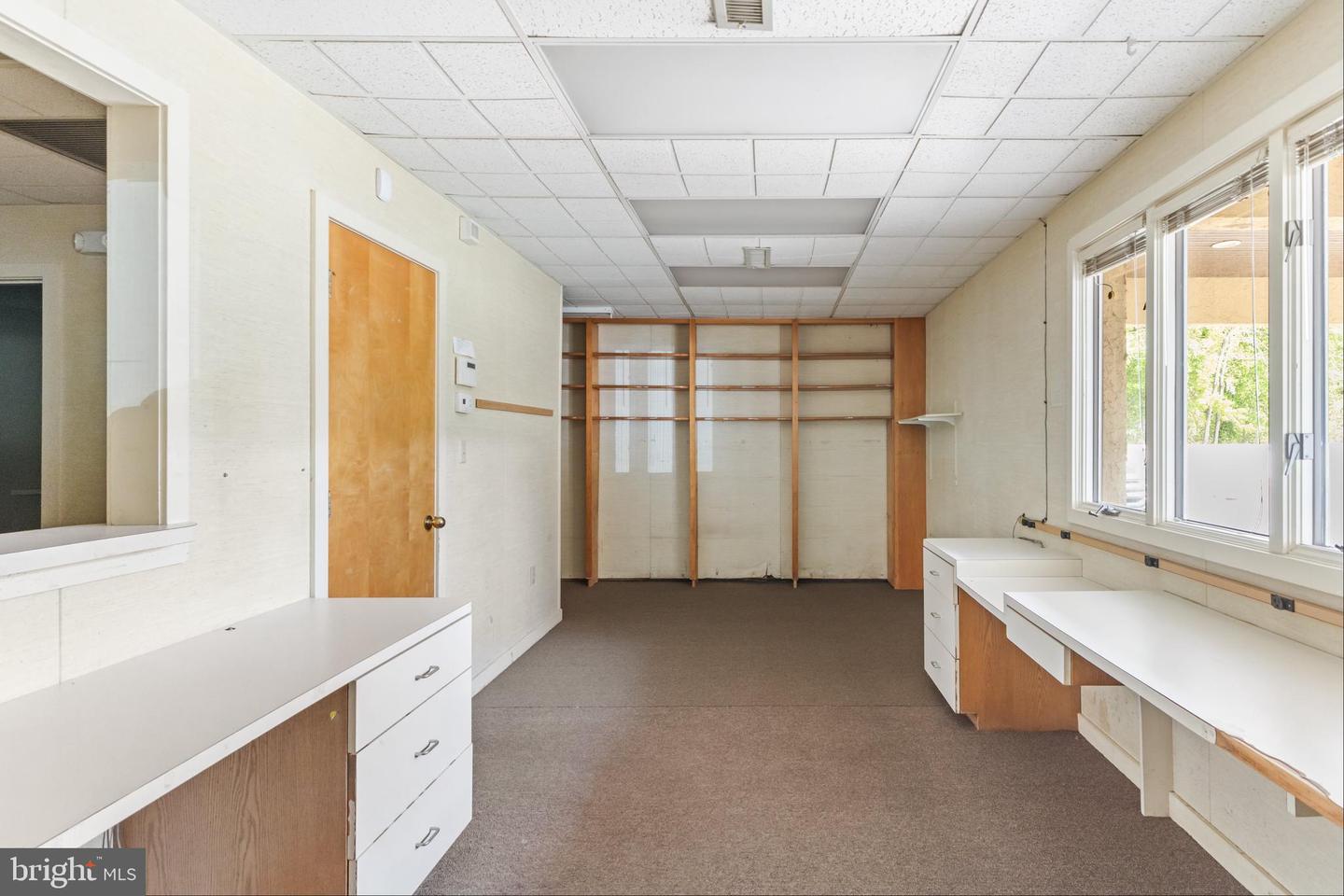 2630 E Chestnut Ave #c6 & C7 Property Photo 13