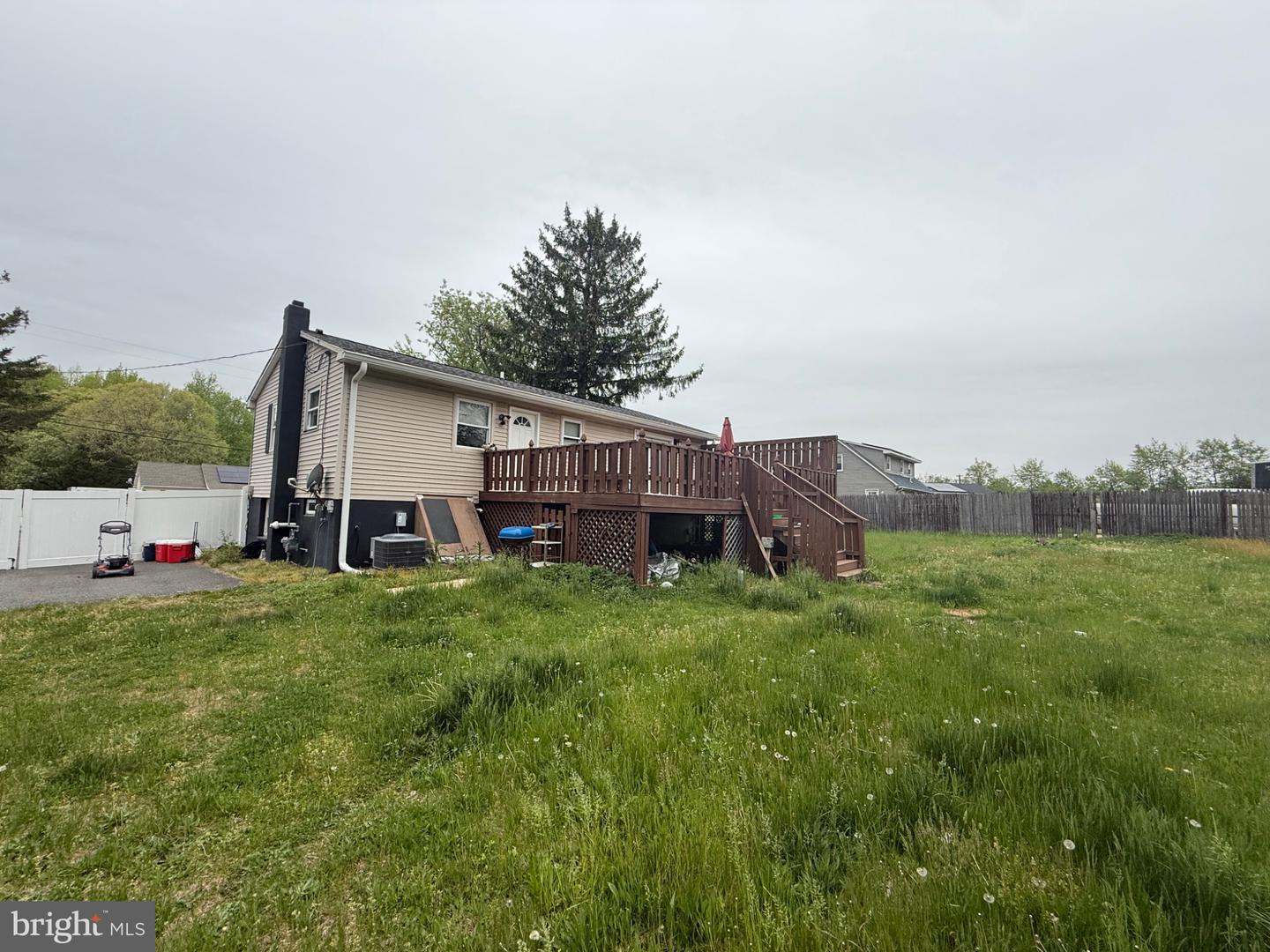 35 Longview Dr Property Photo 4