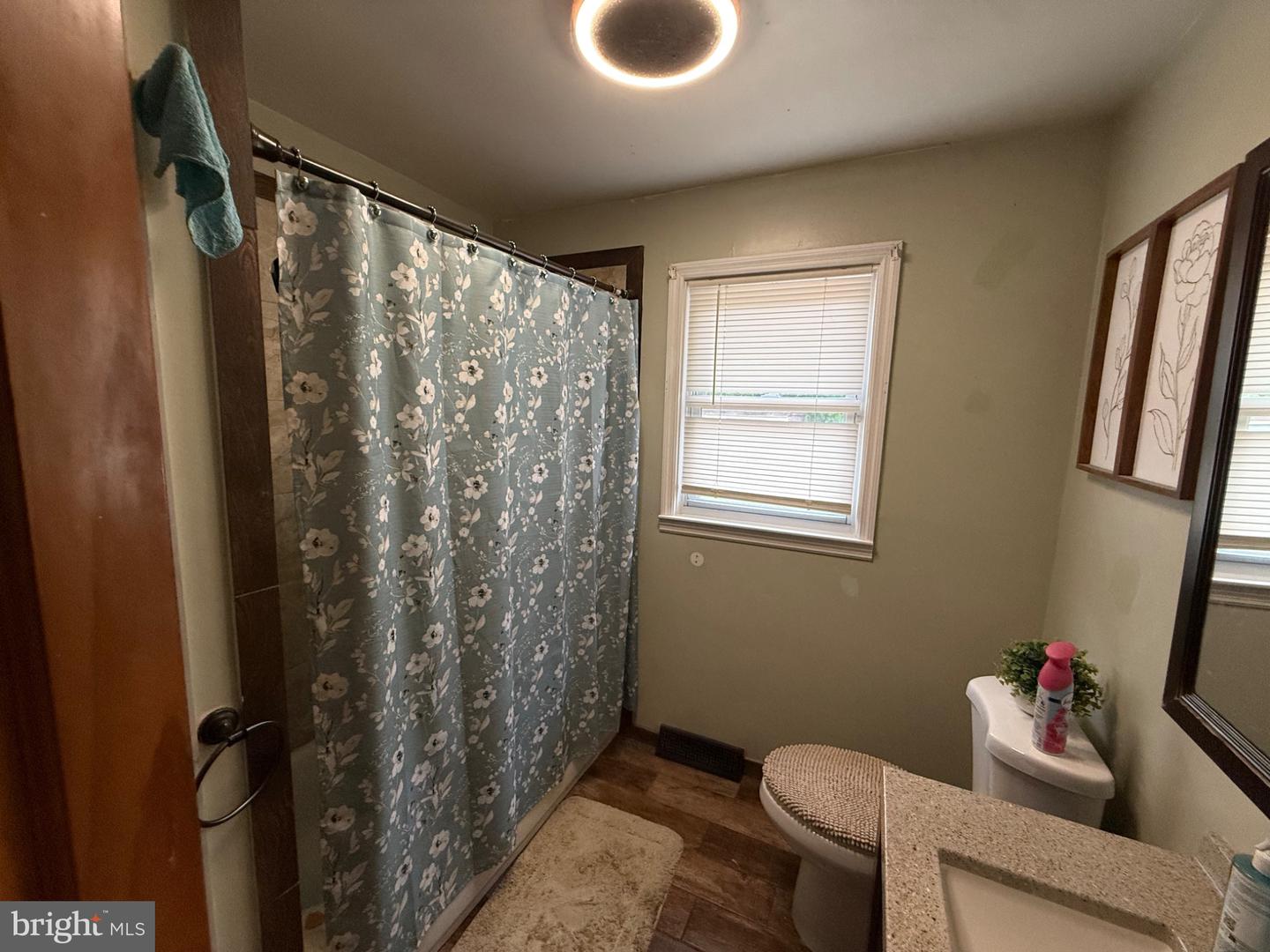 35 Longview Dr Property Photo 6