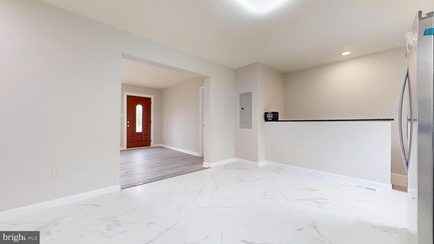 5409 Briarwood Dr Property Photo 14