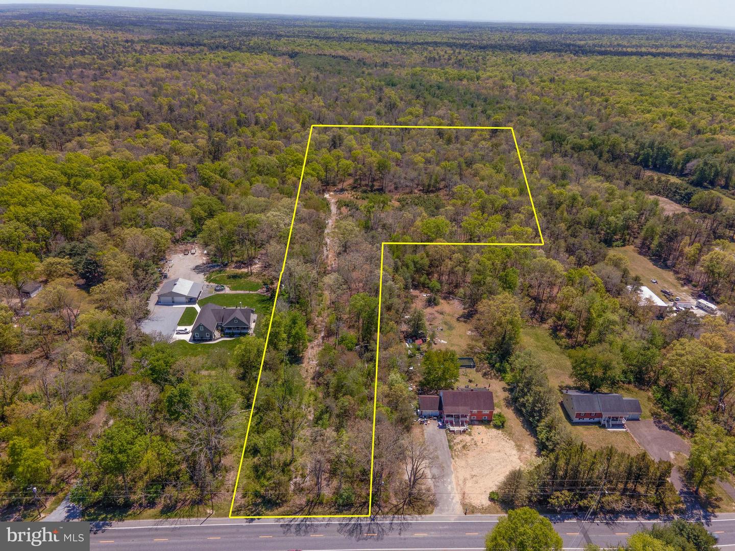 2717 Cedar St Property Photo 1