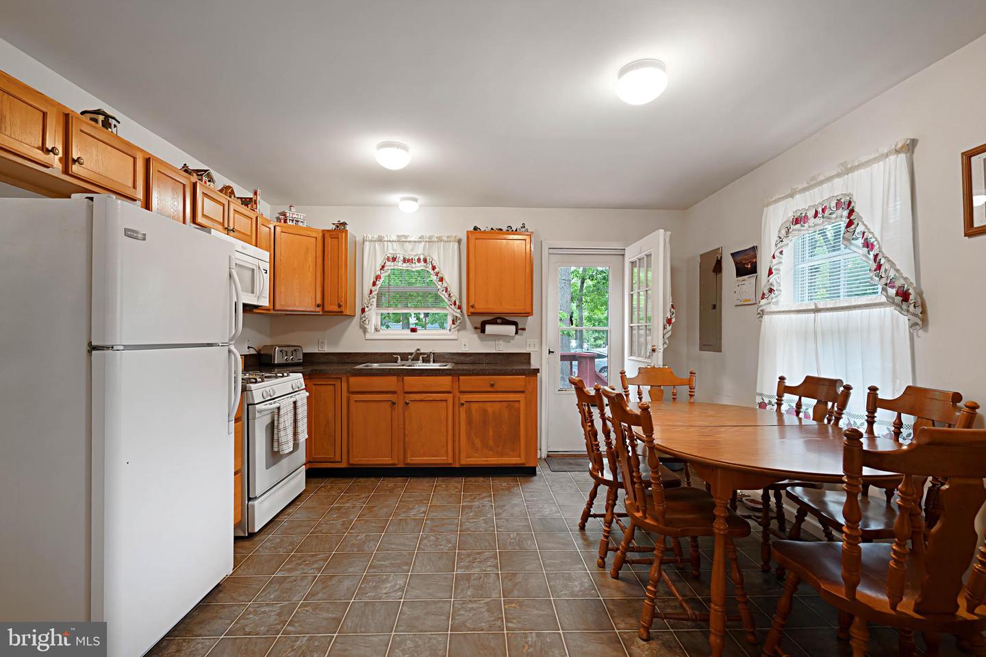 315 Beech Rd Property Photo 5