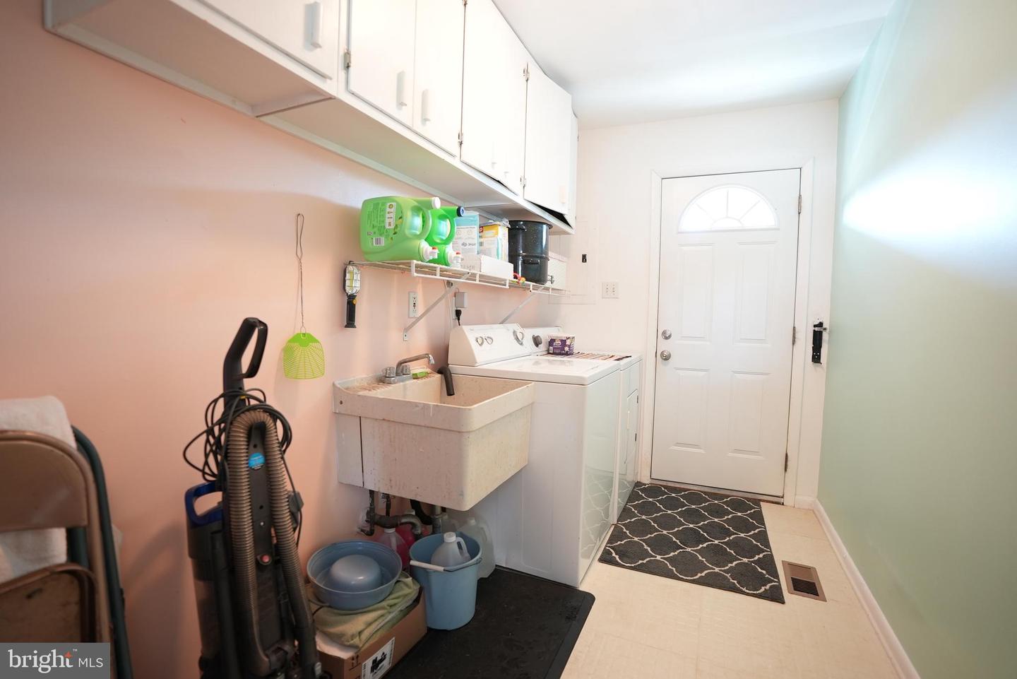 19 Cornell Property Photo 40
