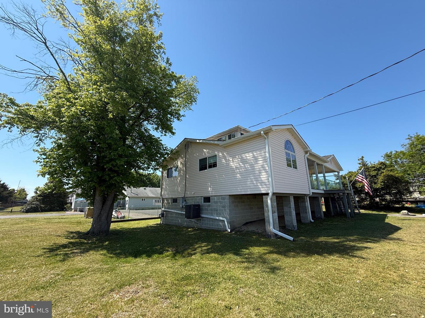 19 Cornell Property Photo 50