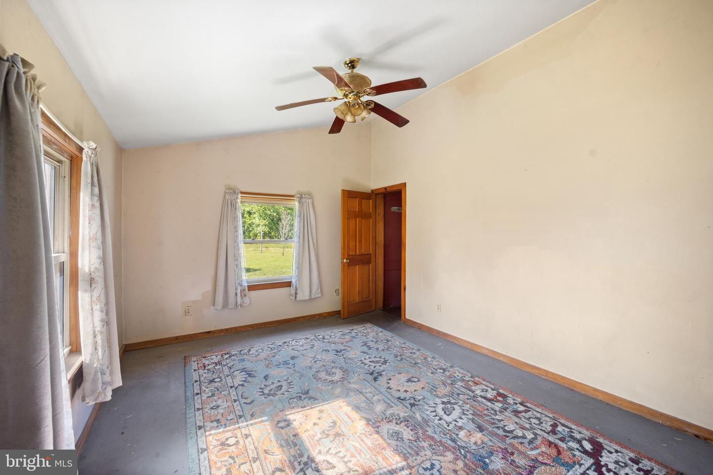 69 Wurtzel Lane Property Photo 28