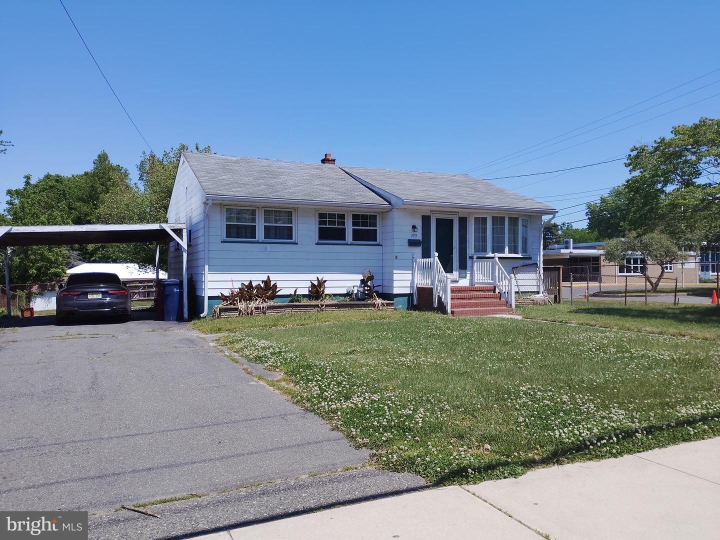 379 INDIAN AVE Property Photo 1