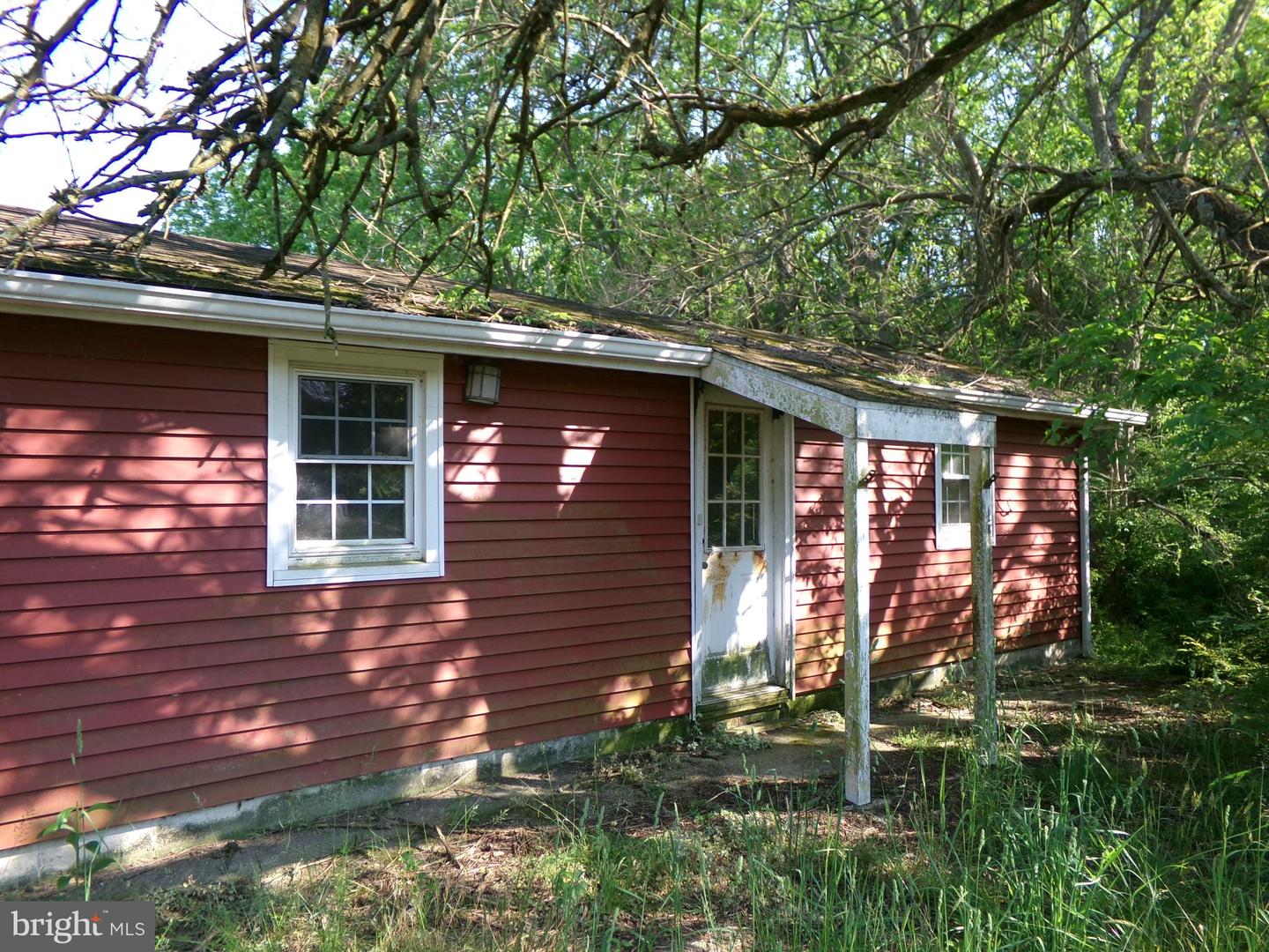 36 Mackeys Ln Property Photo 1