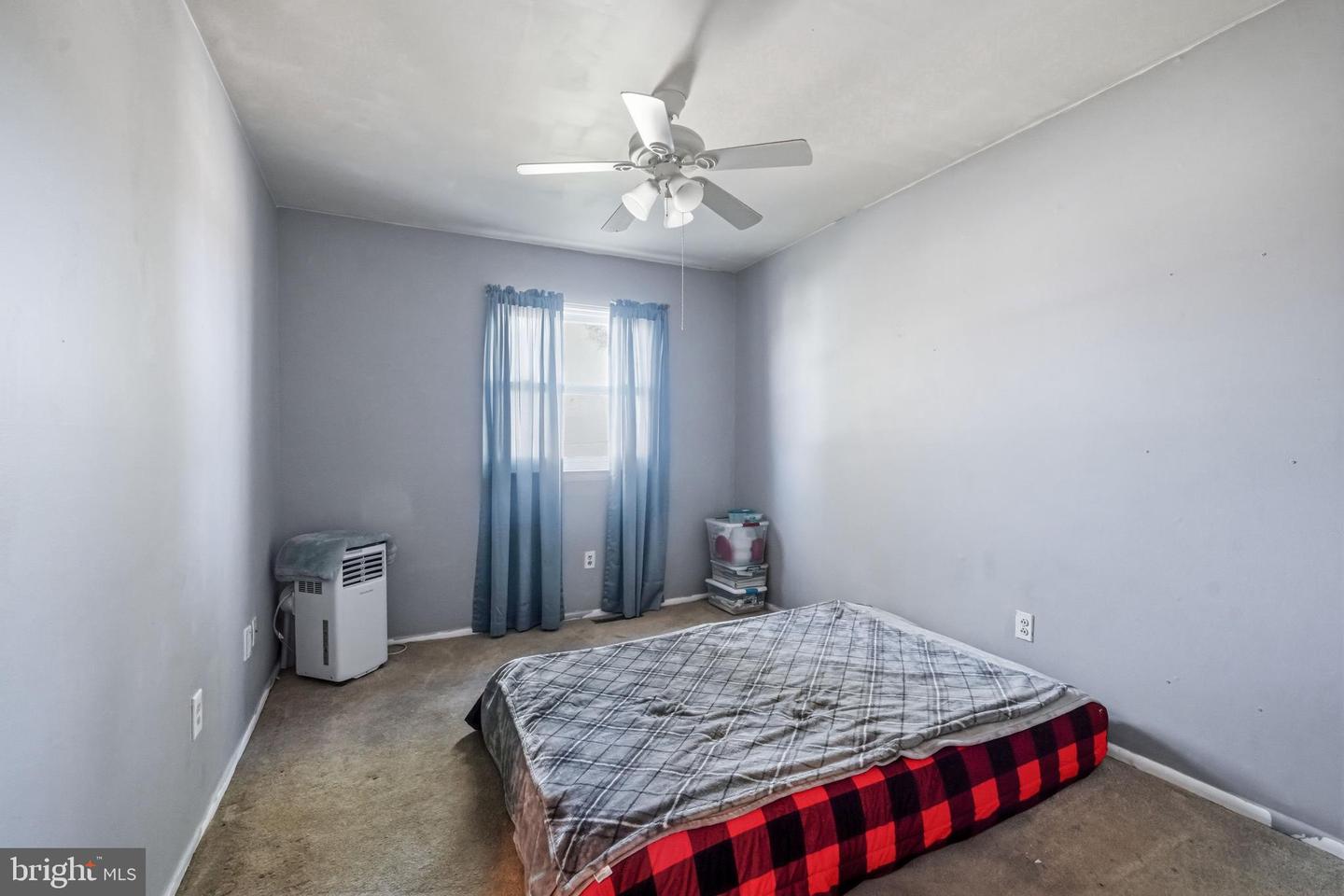 1964 E Oak Rd #h2 Property Photo 21