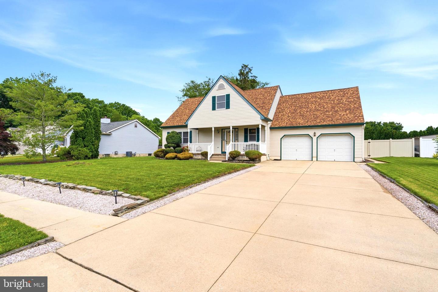 2495 Cavallo Dr Property Photo 3
