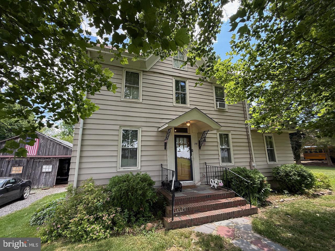 79 PIER ROAD
