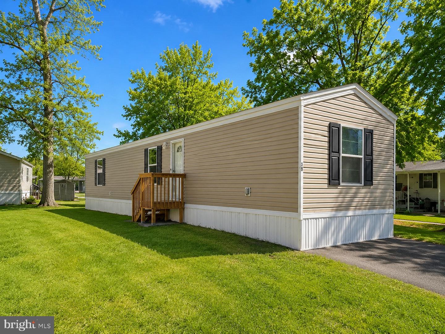 450 Clarks Pond Rd #58 Property Photo 1
