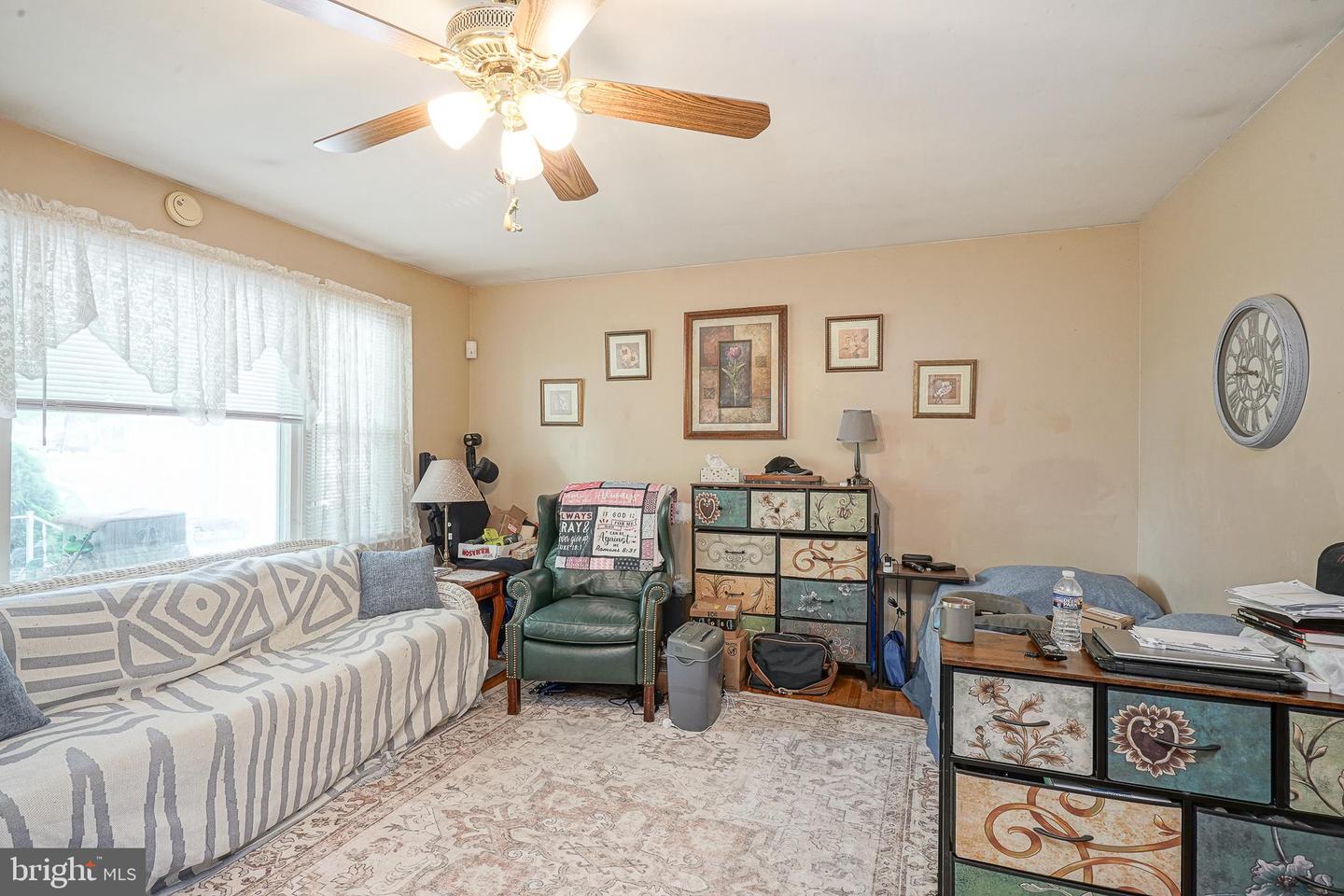 3049 Athens Way Property Photo 4