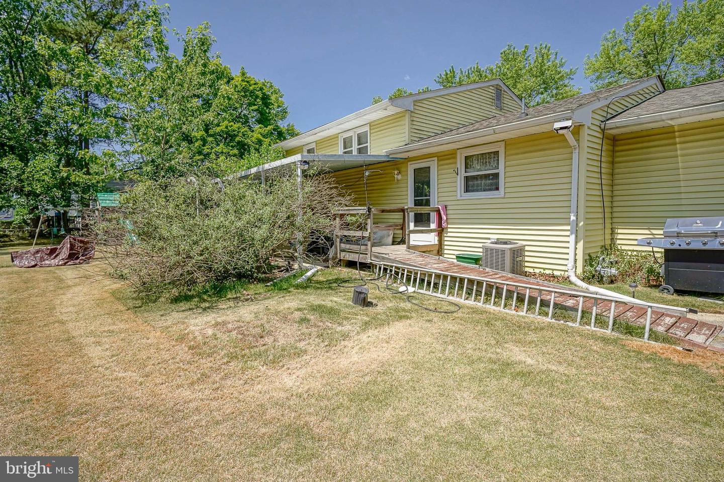 3049 Athens Way Property Photo 13