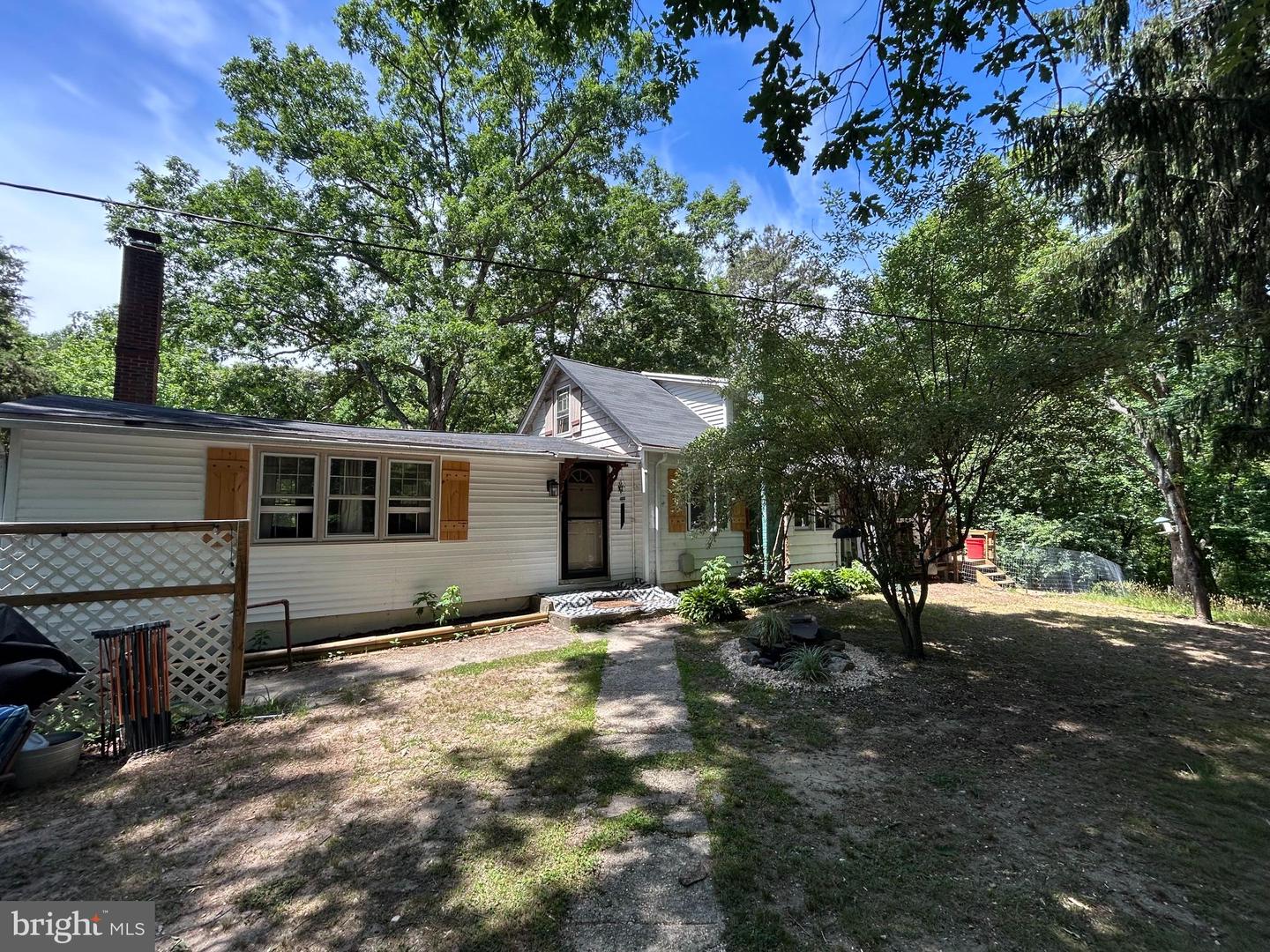 5 Sara Run Ln Property Photo 1