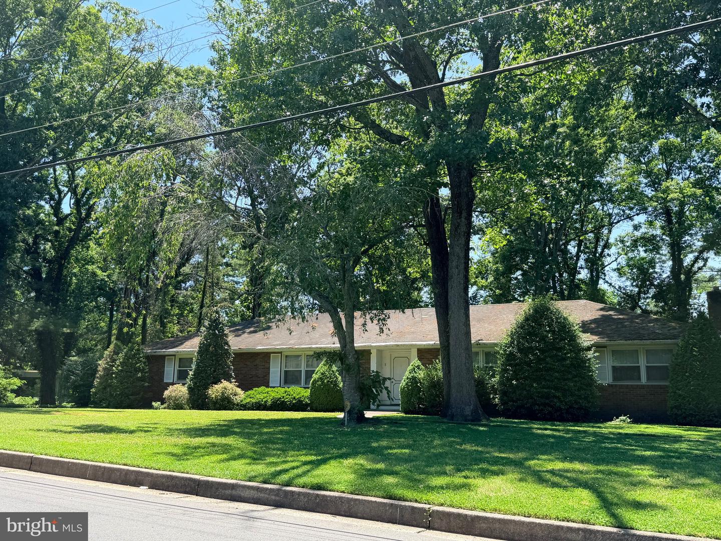 8 Oak Drive Property Photo 1
