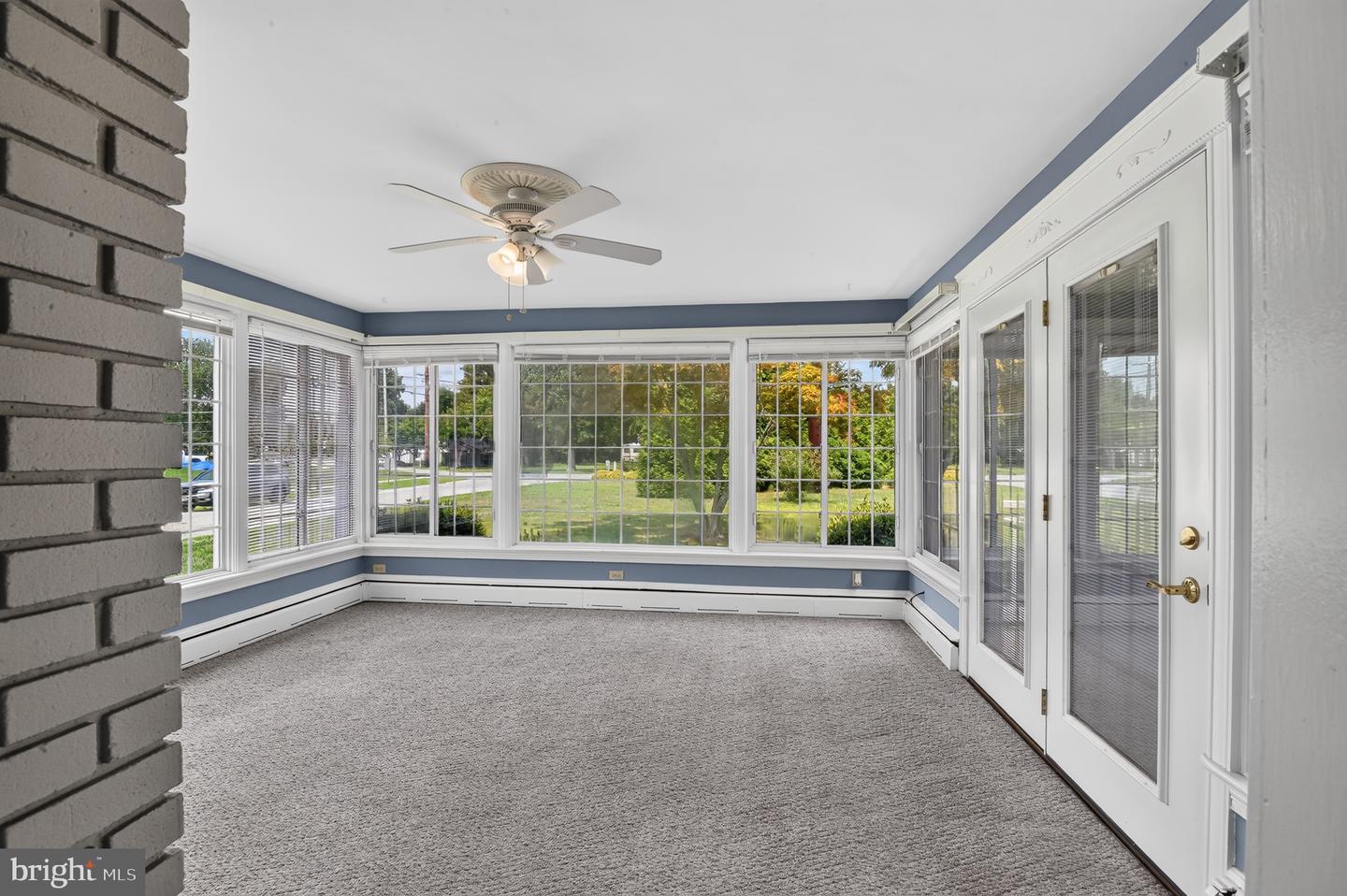 56 Parkview Hts Property Photo 13