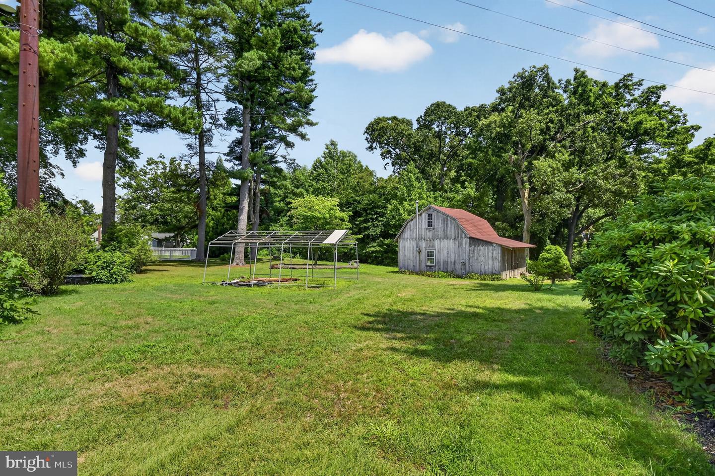 56 Parkview Hts Property Photo 32