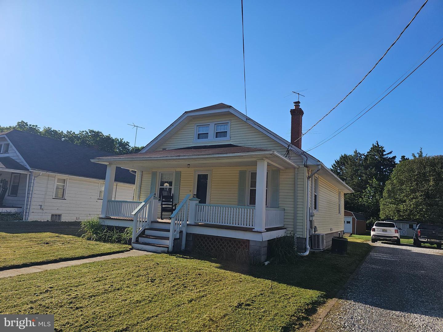 29 Park Property Photo 3