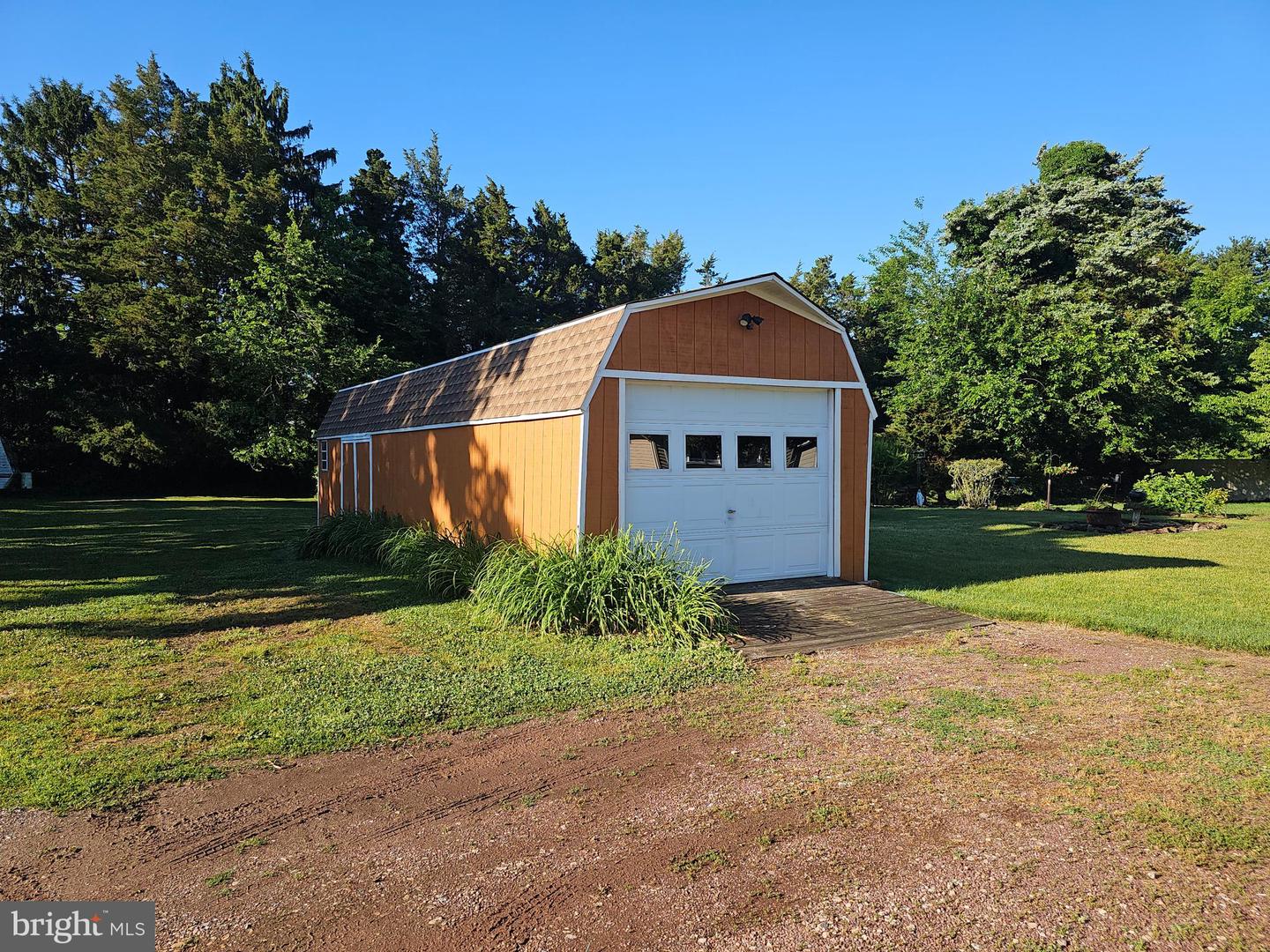 29 Park Property Photo 6