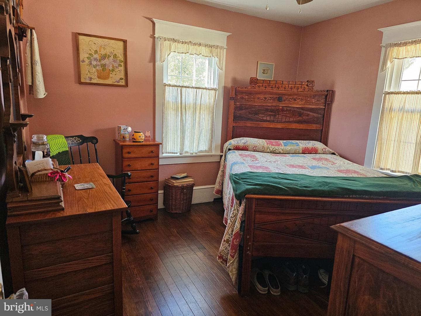 29 Park Property Photo 24