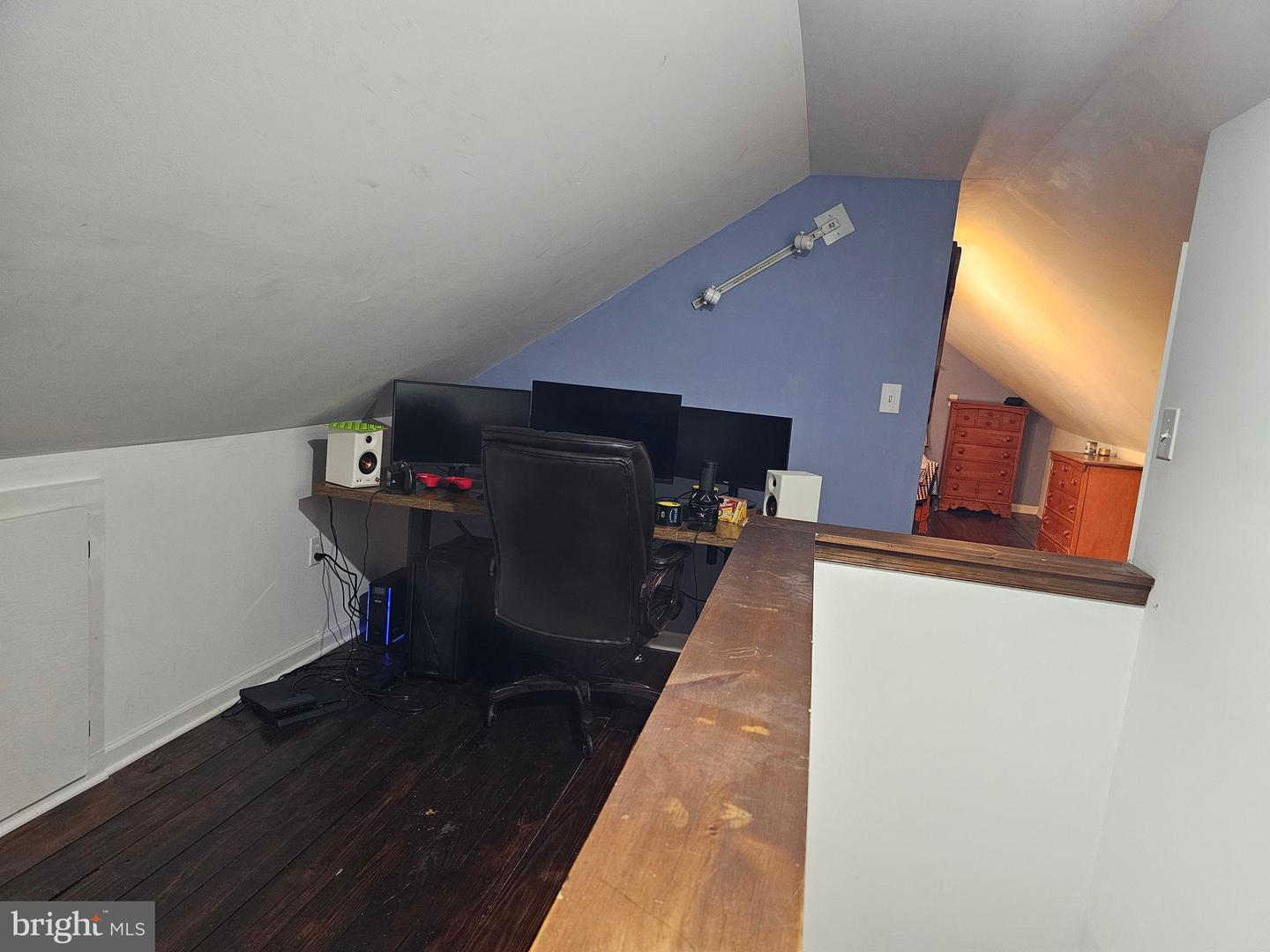 29 Park Property Photo 27