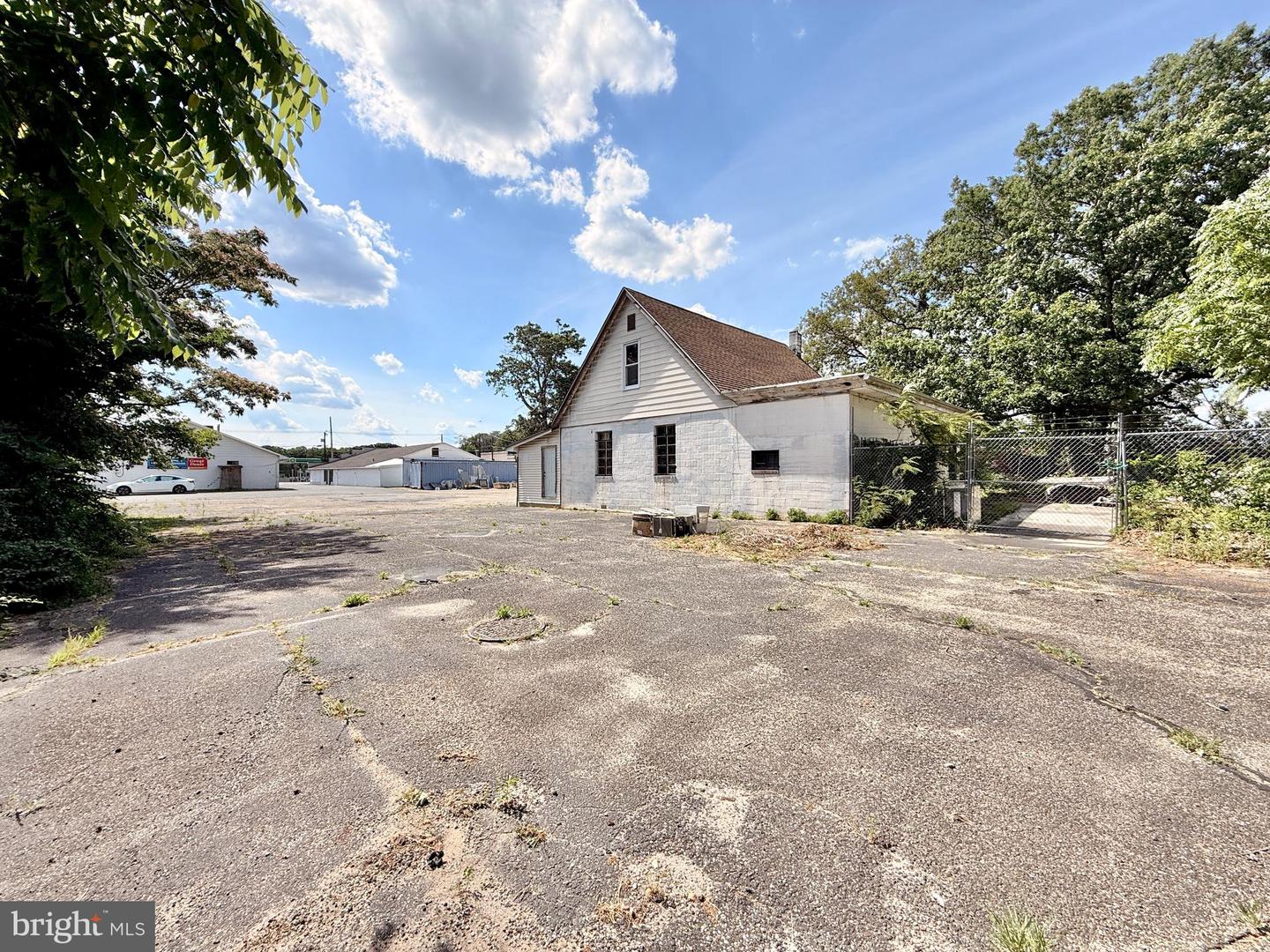 3435 S Delsea Dr Property Photo 14