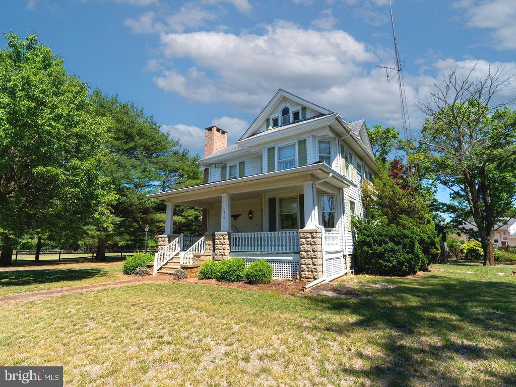 992 STEEP RUN RD Property Photo 1