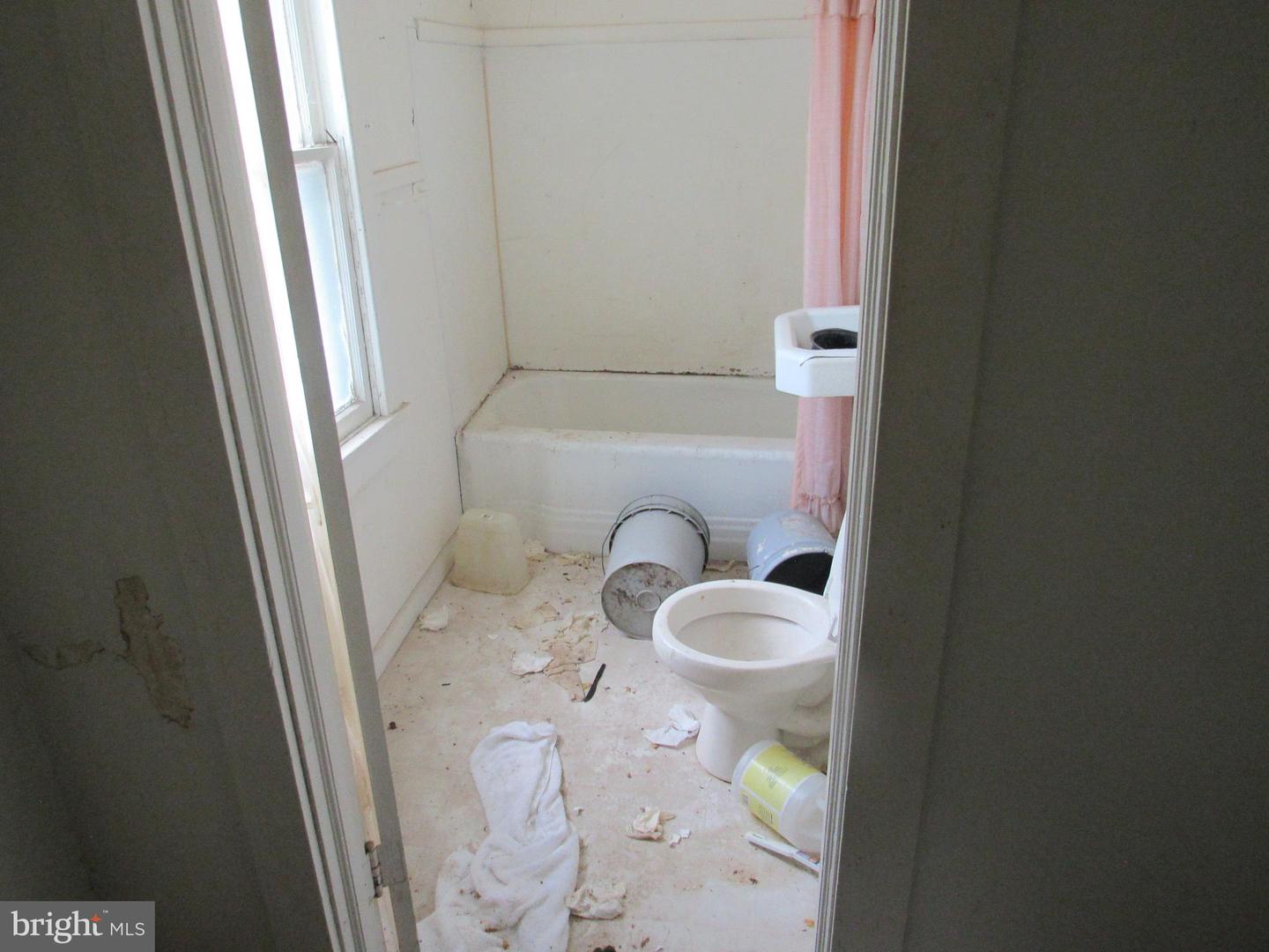 1 S Woodruff Rd Property Photo 25