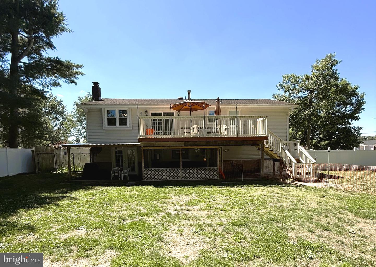 1629 Dolly Dr Property Photo 4