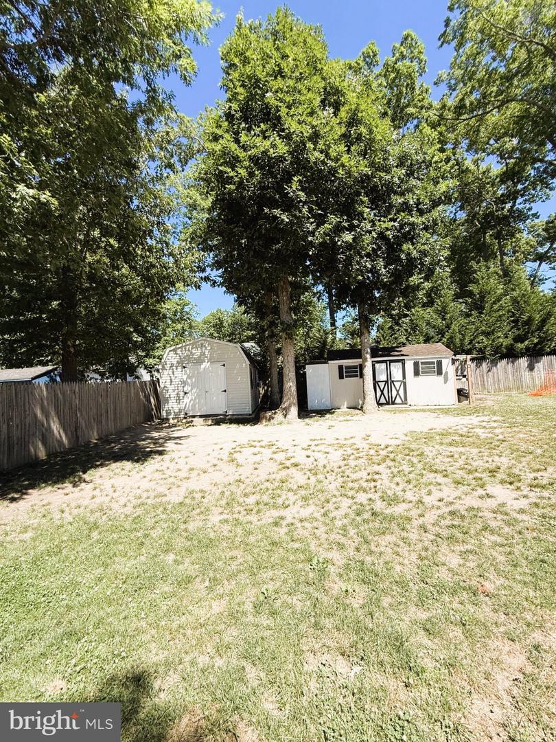 1629 Dolly Dr Property Photo 9
