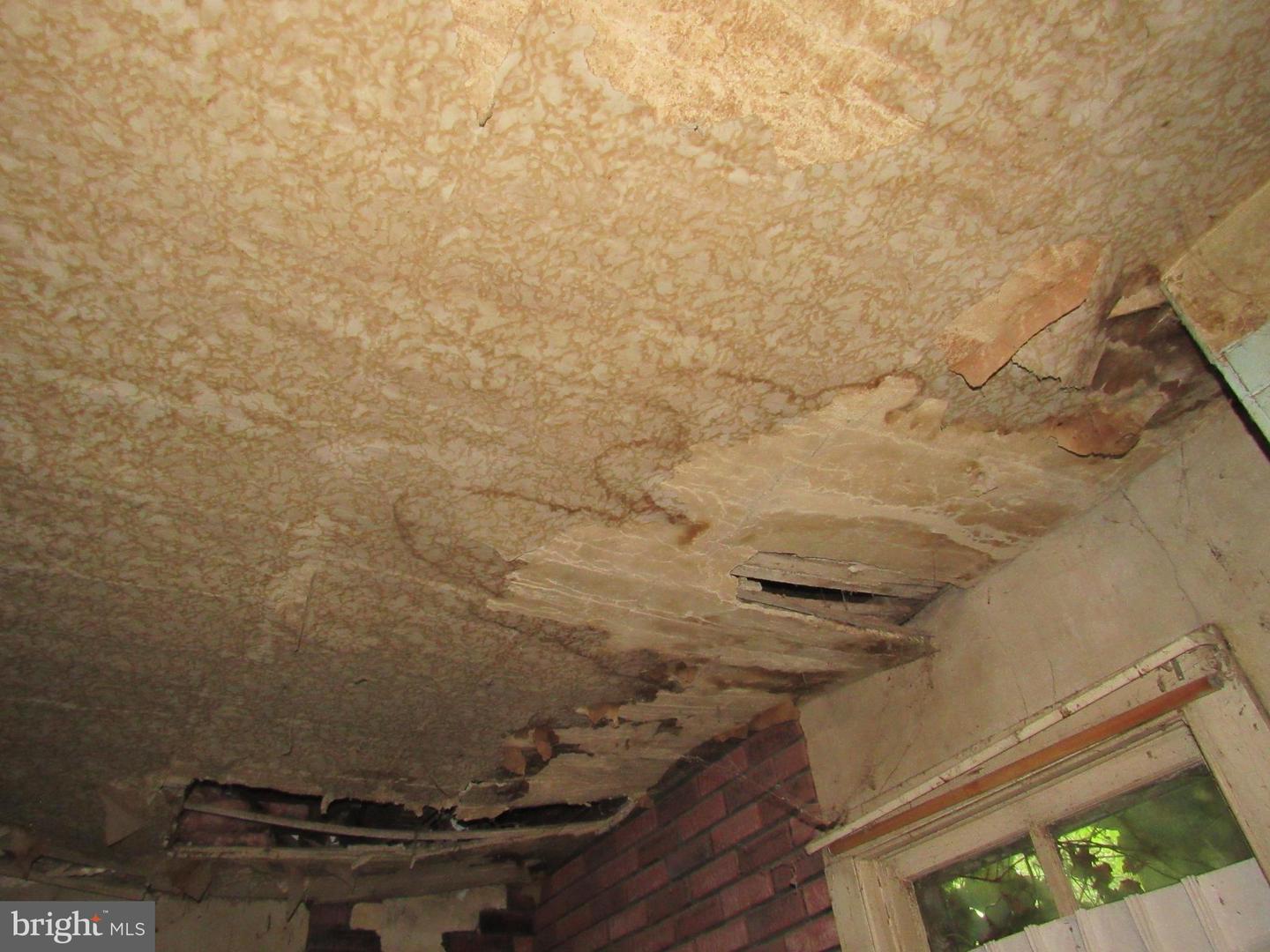1 S Woodruff Rd Property Photo 26
