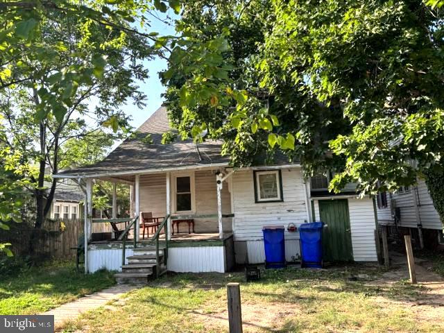 1011 E Main St Property Photo 3
